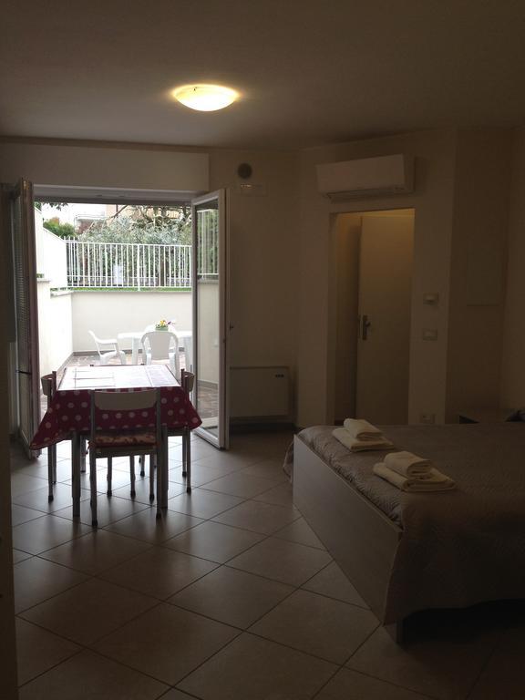Casa Armonia Διαμέρισμα Πεσκιέρα ντελ Γκάρντα Εξωτερικό φωτογραφία